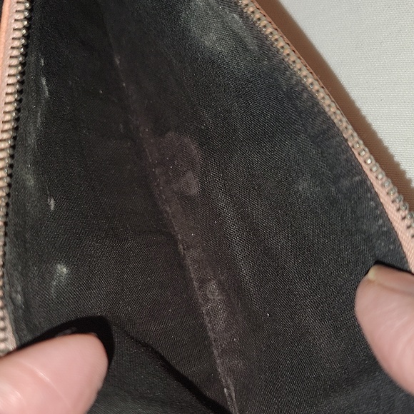 Authentic Balenciaga wallet with box - Picture 7 of 9